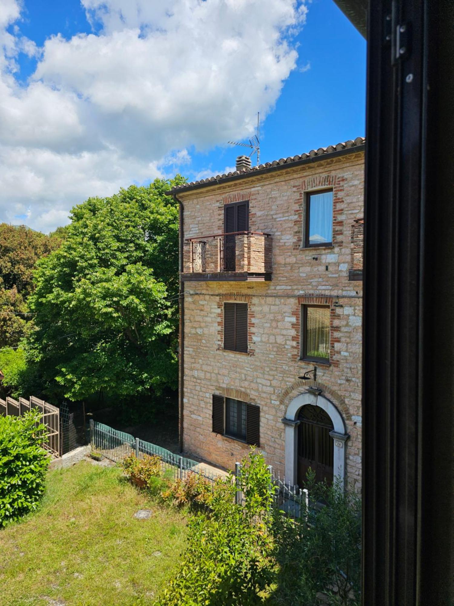 La Rosa Dei Venti - Country House Fossato di Vico Exterior photo