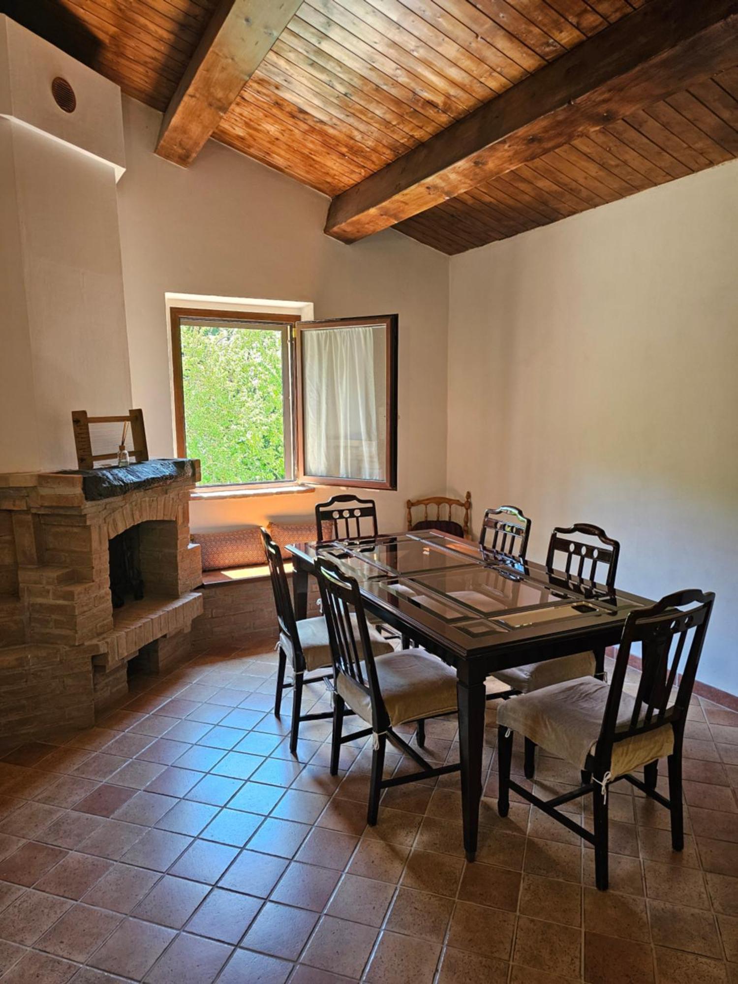 La Rosa Dei Venti - Country House Fossato di Vico Exterior photo